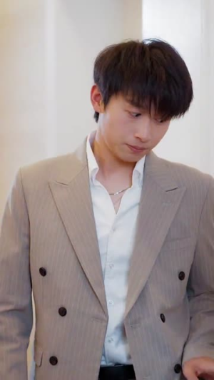 我的青春小鸟一去再回来(95集) 我的青春小鸟一去再回来(95集)短剧大结局合集放送