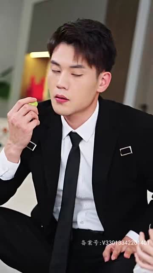 大小姐的替身保镖丨75集短剧高清版全集随心看