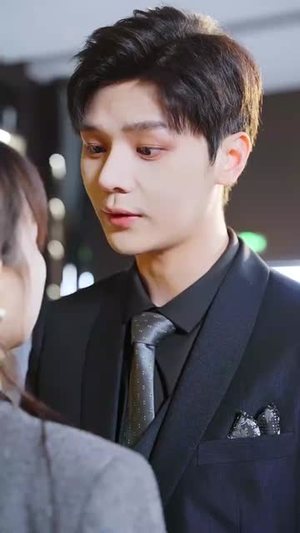 小月老之我给妈咪牵红线丨60集短剧全集立即观看