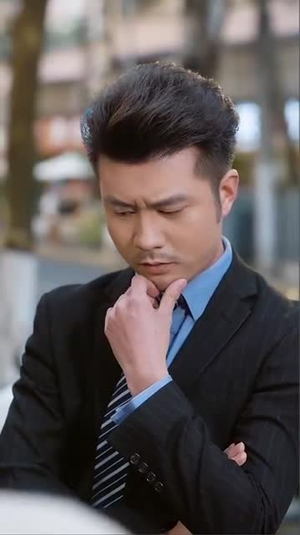 左耳听你说爱我丨72集高清短剧随时看