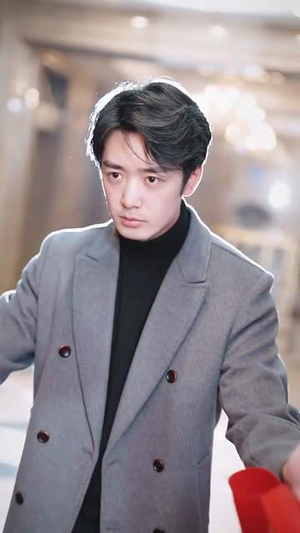错把谎言当爱情丨32集流畅短剧一键解锁