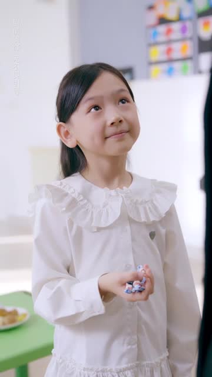 新春佳缘萌娃拉着苏小姐喊妈妈丨56集全集短剧一键播放