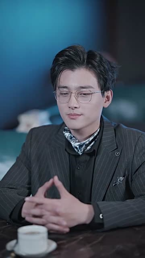 拜拜妈宝男，我闪嫁豪门大佬丨70集高清流畅短剧解锁