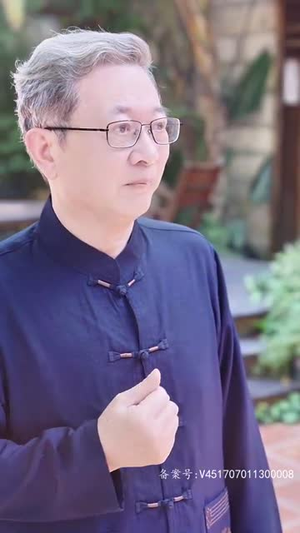 捡了个霸总回家卖椰子丨70集短剧全集无广告观看