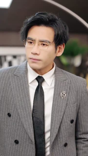 偷听女儿心声后，虐文女主全家宠丨80集独家播放不间断