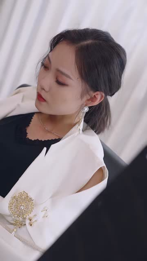 落魄千金的逆袭恋曲（80集）短剧完结篇全集连播