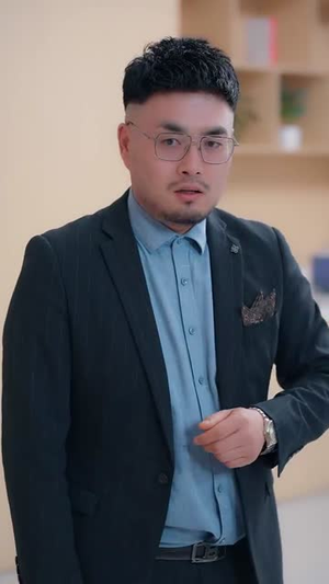 暗恋我十年不说啊幸好有弹幕剧透(75集) 暗恋我十年不说啊幸好有弹幕剧透(75集)短剧合集4K修复版