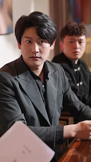 毕业后我进了亲戚公司(50集) 毕业后我进了亲戚公司(50集)短剧合集蓝光画质