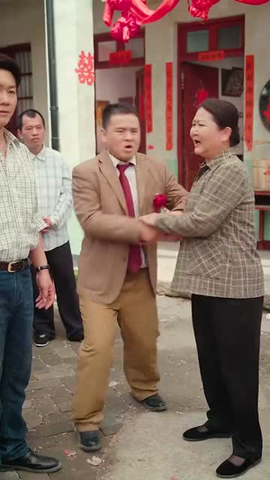 重回80我为女儿撑腰(55集) 重回80我为女儿撑腰(55集)短剧大结局合集放送