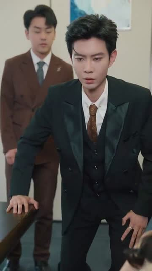 陆沉渊,你老婆是神仙(94集) 陆沉渊,你老婆是神仙(94集)短剧全剧终限免畅刷