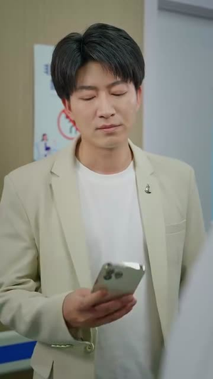 张大夫,你大胆一点(80集) 张大夫,你大胆一点(80集)短剧热映全集免费刷